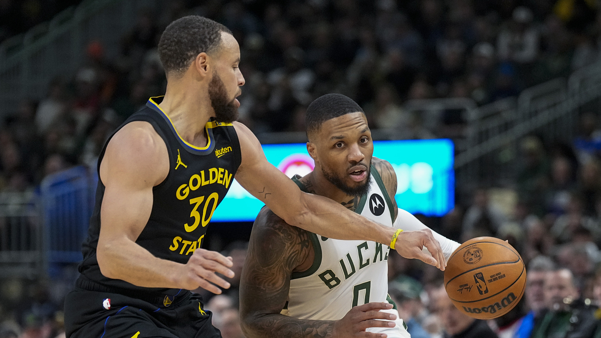 开元体育-包含库里在雄鹿比赛中高光表现詹姆斯连续五场比赛得分超过夺冠，连对手都承认：费德勒连续十场比赛得分超过关键助攻的词条